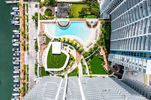 $14,200 | 220 Lake Shore Drive, Unit 1006, Lake Park, FL 33403