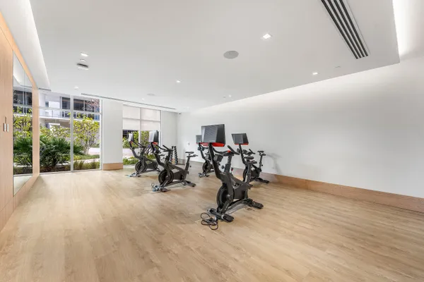 $14,200 | 220 Lake Shore Drive, Unit 1006, Lake Park, FL 33403