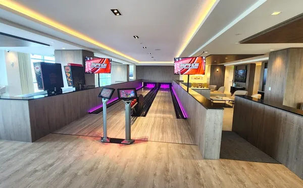 $14,200 | 220 Lake Shore Drive, Unit 1006, Lake Park, FL 33403