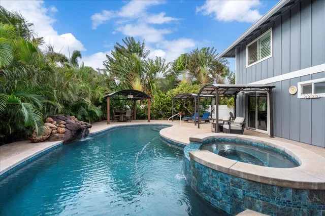 $1,749,000 | 105 Honuhula Street, Kihei, HI 96753