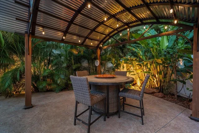 $1,749,000 | 105 Honuhula Street, Kihei, HI 96753