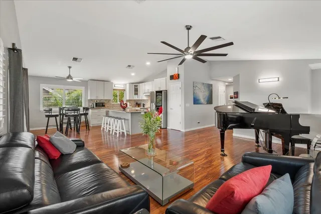 $1,749,000 | 105 Honuhula Street, Kihei, HI 96753