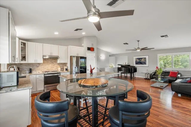 $1,749,000 | 105 Honuhula Street, Kihei, HI 96753