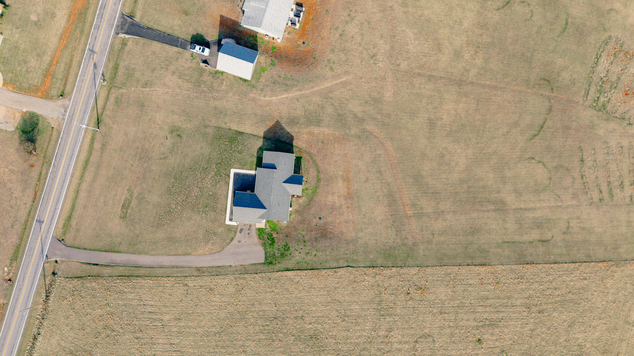 3546 Edwardsville Road Hardy, VA 24101 - Photo 26 of 29 a bathroom with a shower