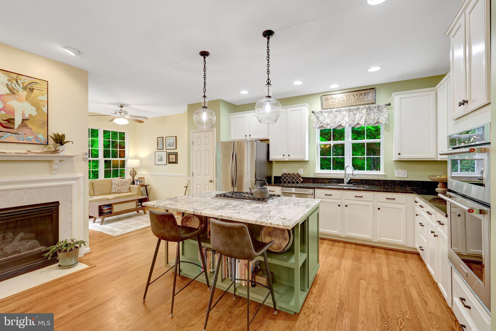 1224 Wild Hawthorn Way Reston, VA 20194 - Photo 16 of 71 Spacious Kitchen