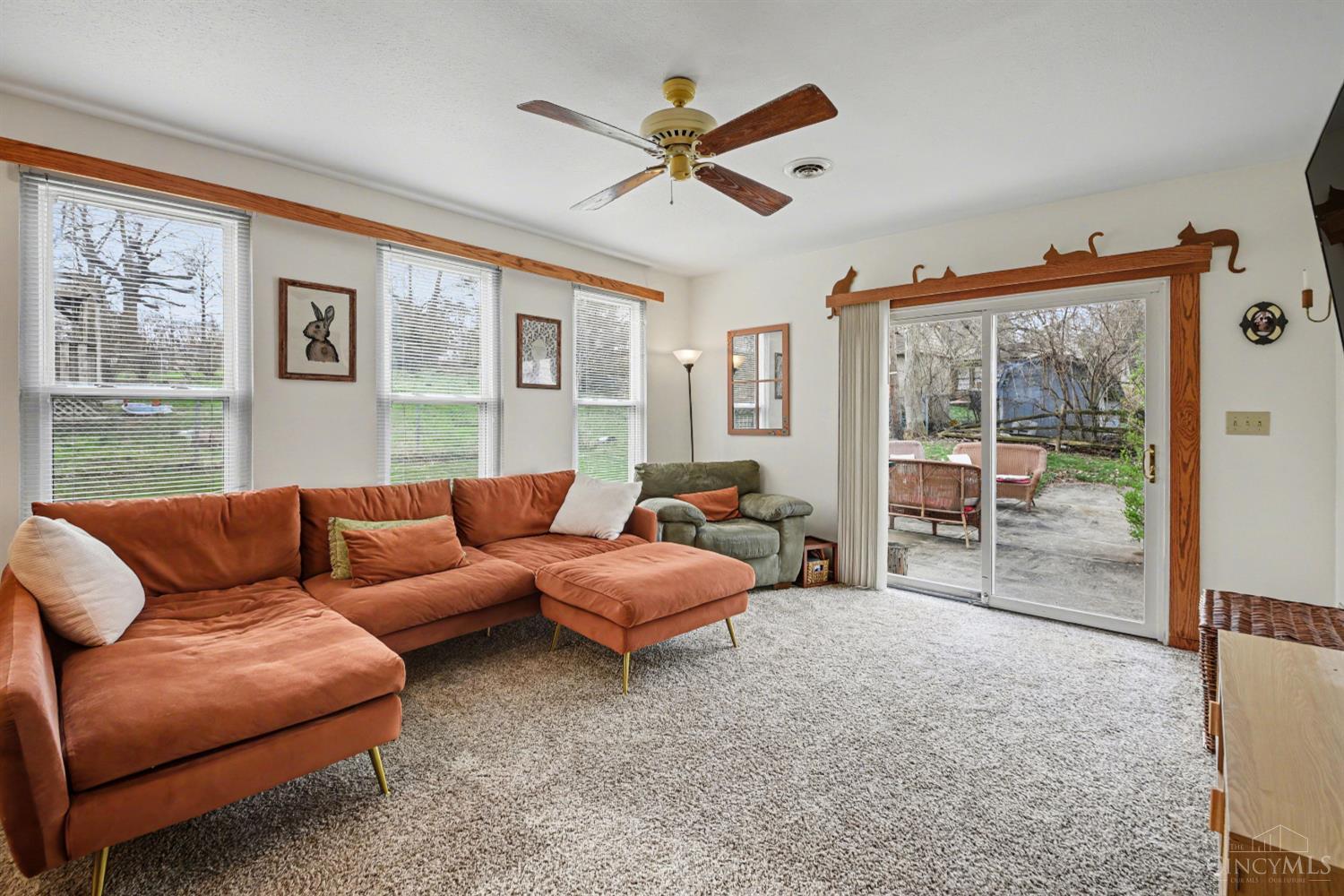 1 Jennings Road Greenhills, OH 45218 - Photo 11 of 26
