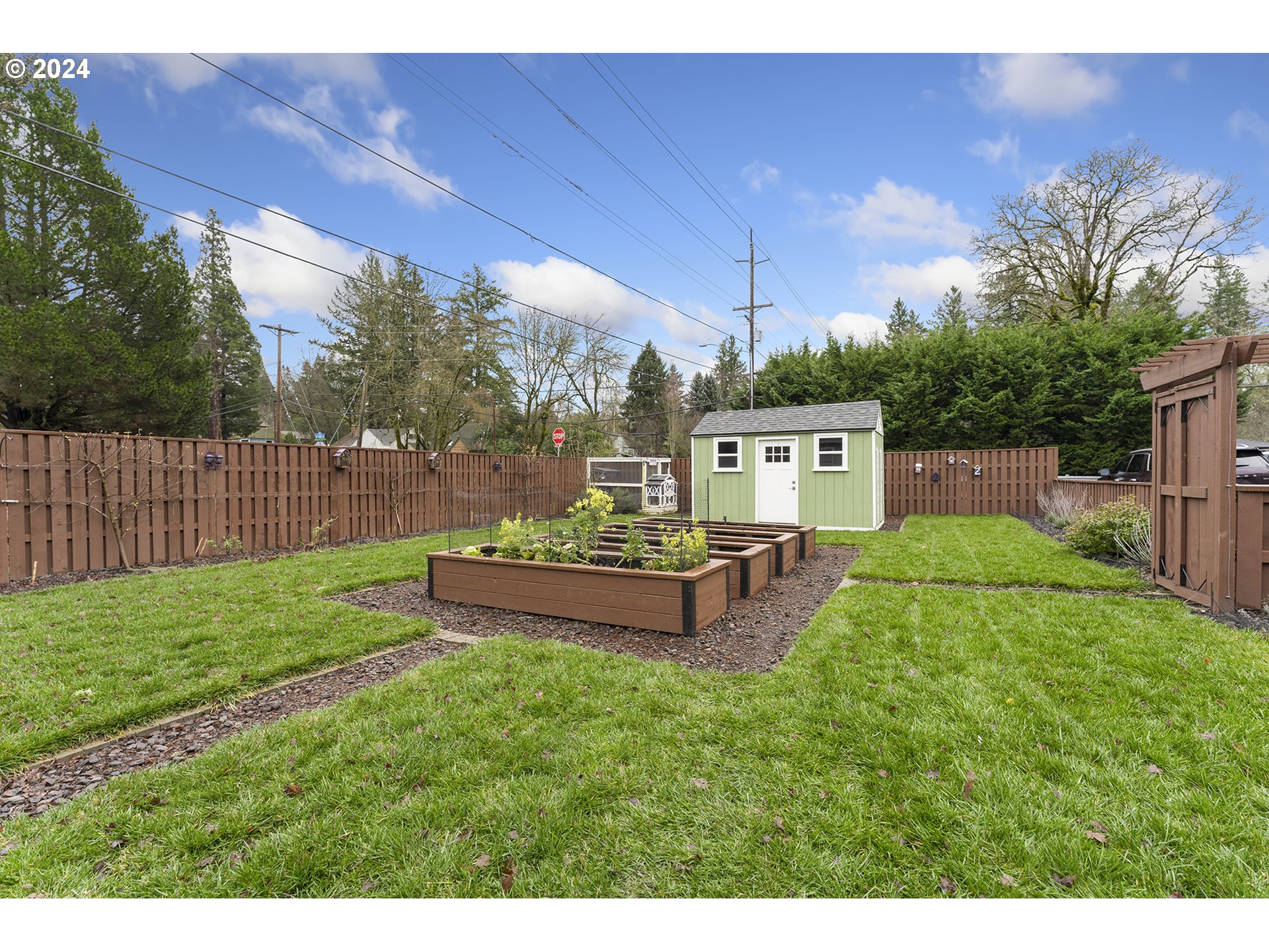 8003 Southwest Taylors Ferry Road Portland, OR 97223 - Photo 9 of 44 Gallery Image 9