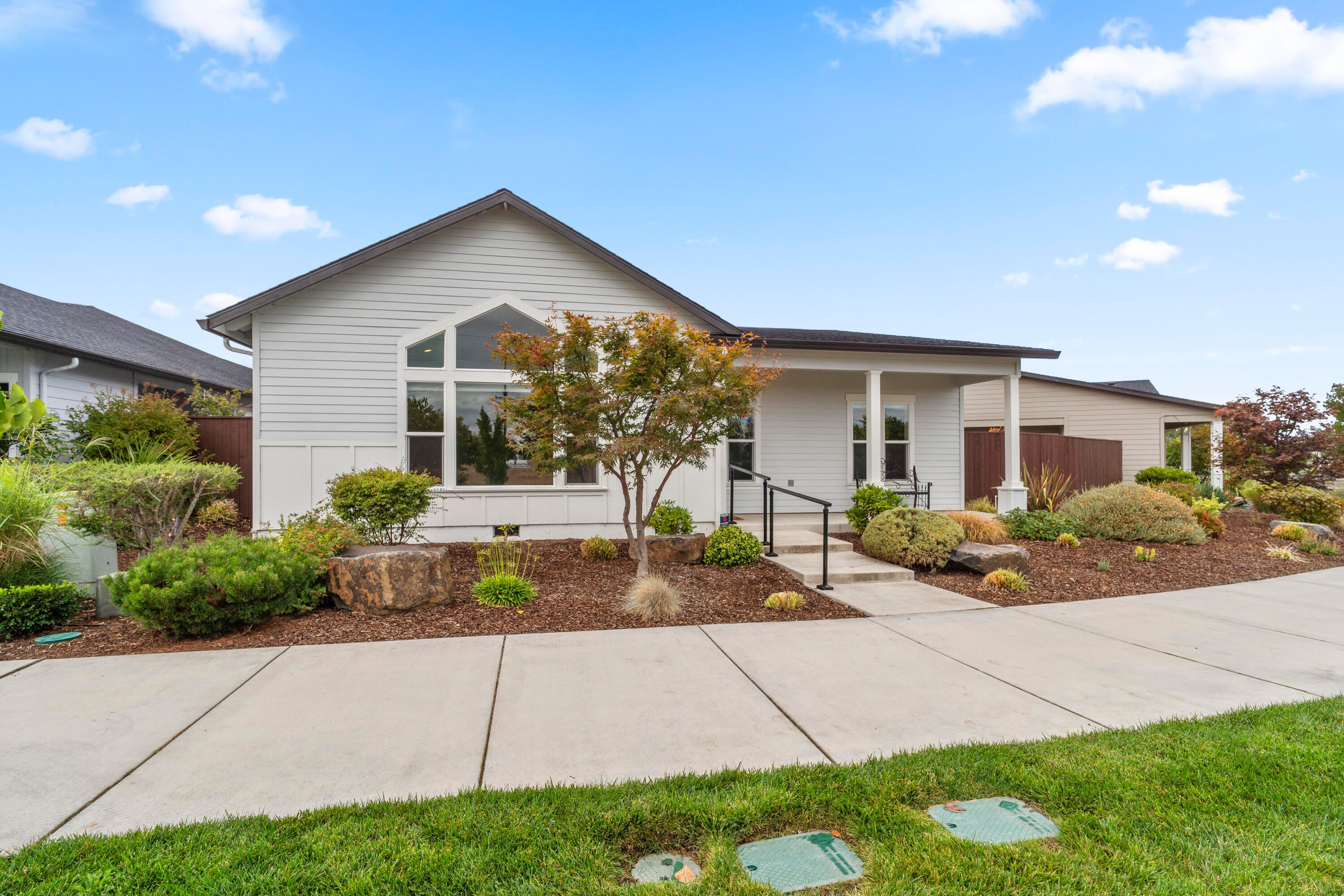 451 South Haskell Street Central Point, OR 97502 - Photo 1 of 30 451 South Haskell St - 05