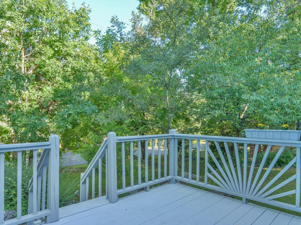 276-288 Rockingham Road Johnson City, TN 37615 - Photo 4 of 36 Pretty railing on porch