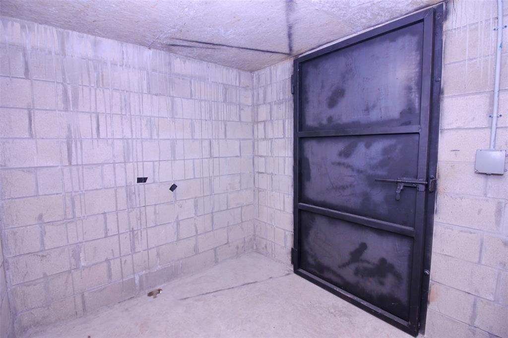 3238 Fm 2048 Boyd, TX 76023 - Photo 30 of 38 a bathroom with a shower