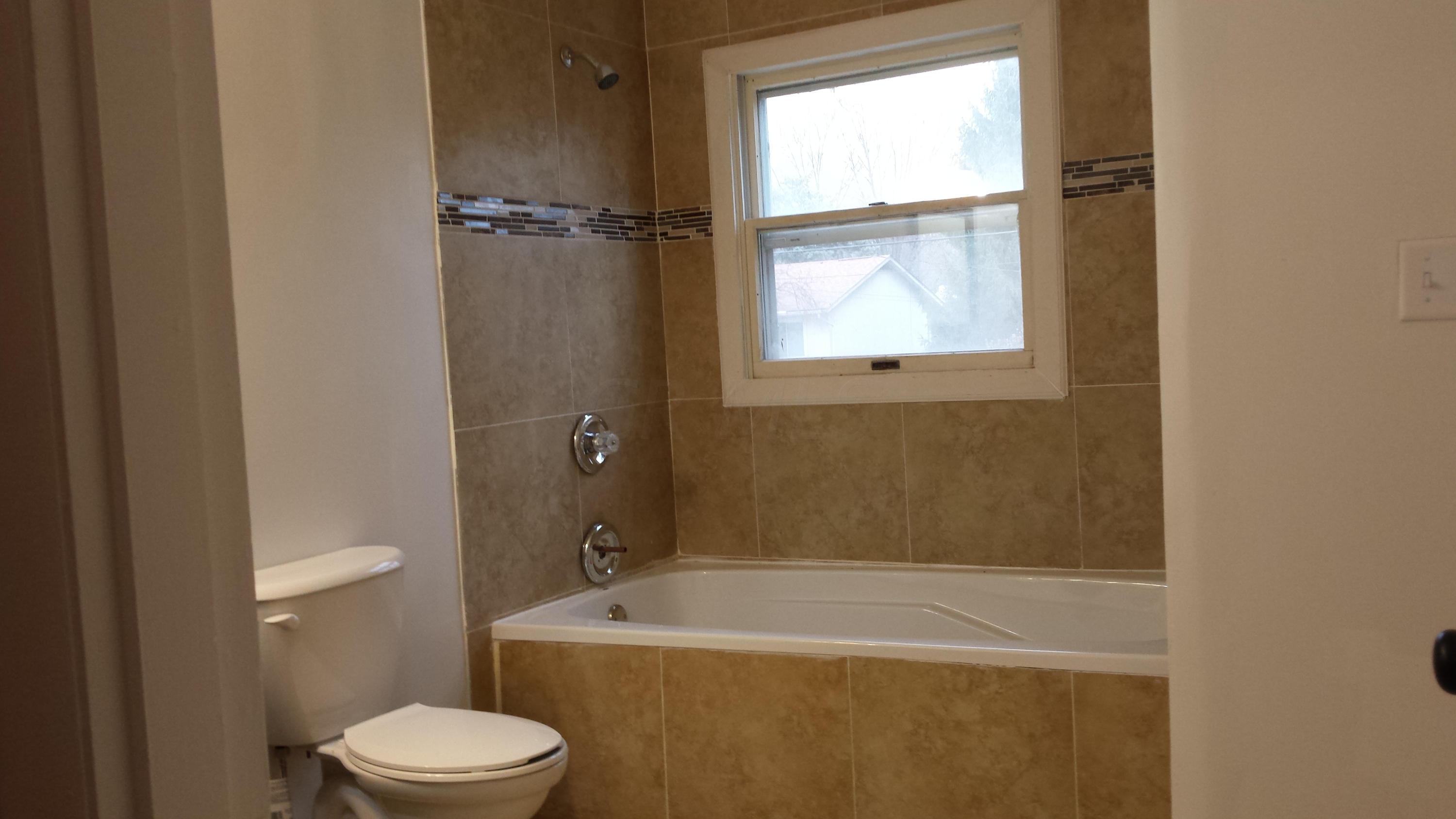 1419 Lonsdale Road Columbus, OH 43232 - Photo 5 of 6 Gallery Image 5