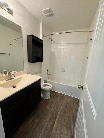 $1,900 | 11736 Carbrook Road, Manor, TX 78653