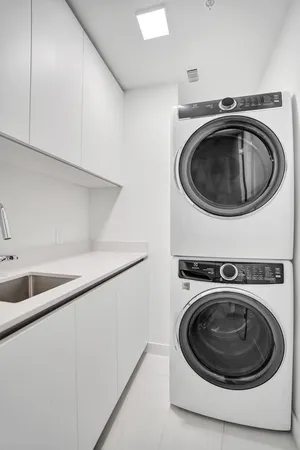 $2,650,000 | 900 North Ocean Boulevard, Unit 1405, Pompano Beach, FL 33062