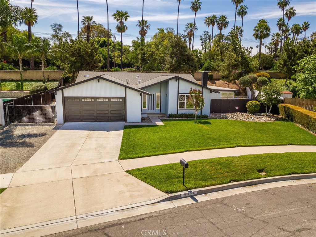 6414 Foster Drive Riverside, CA 92506 - Photo 12 of 46