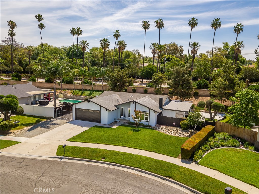 6414 Foster Drive Riverside, CA 92506 - Photo 14 of 46