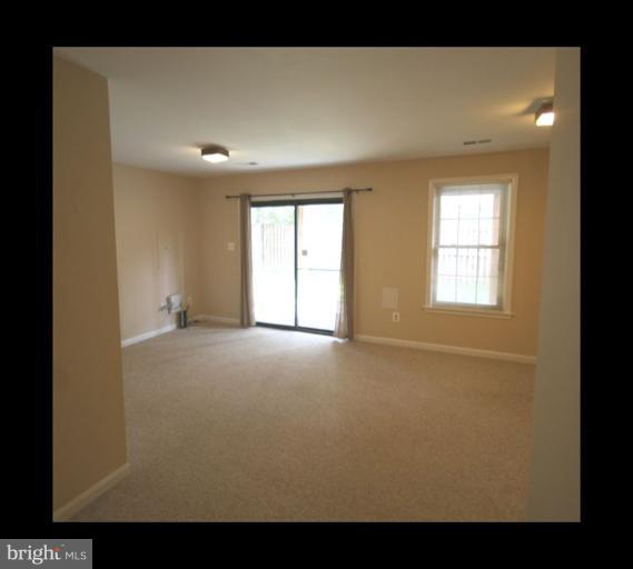 6355 English Ivy Way Springfield, VA 22152 - Photo 12 of 18 Interior (General)