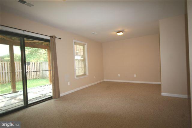 6355 English Ivy Way Springfield, VA 22152 - Photo 17 of 18 Interior (General)