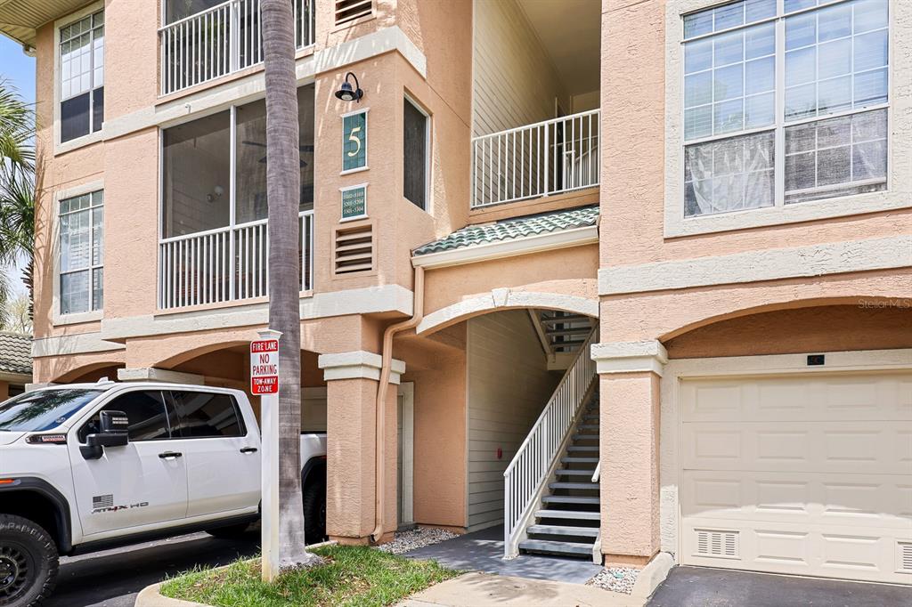 5302 Bay Club Circle Tampa, FL 33607 - Photo 1 of 43
