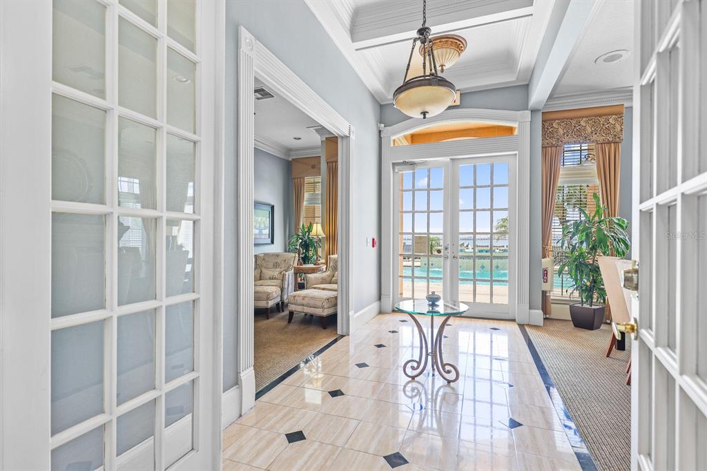 5302 Bay Club Circle Tampa, FL 33607 - Photo 24 of 43