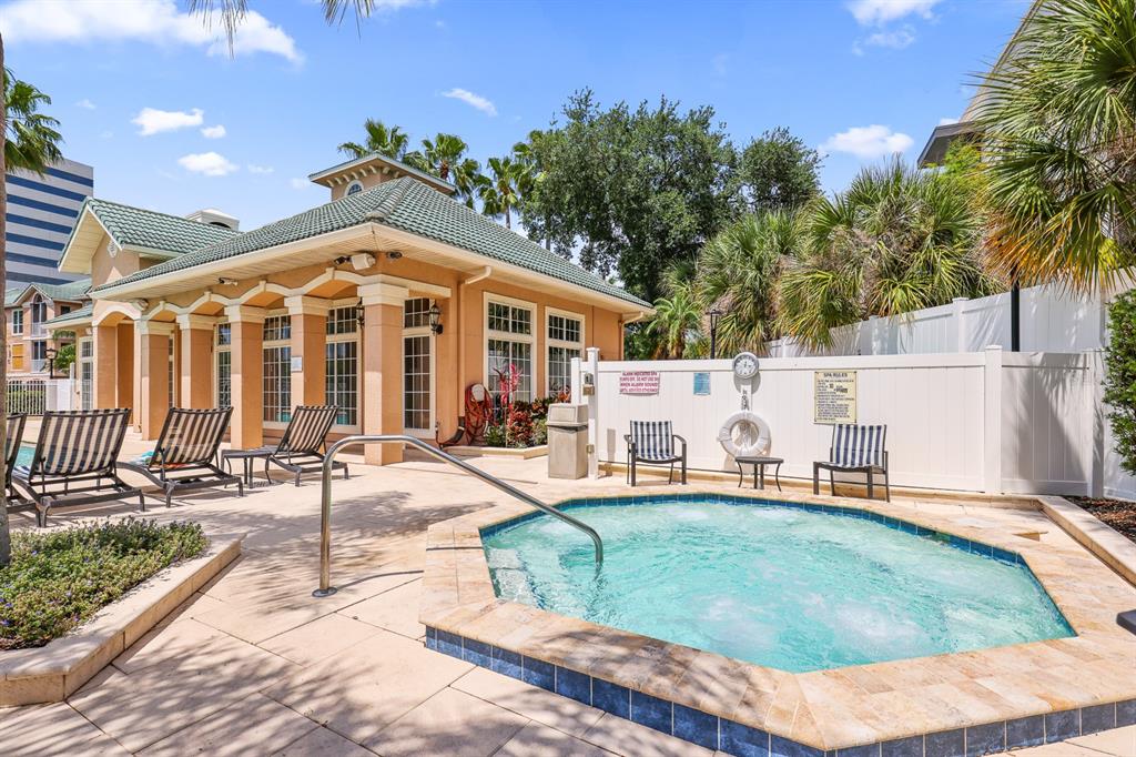 5302 Bay Club Circle Tampa, FL 33607 - Photo 27 of 43
