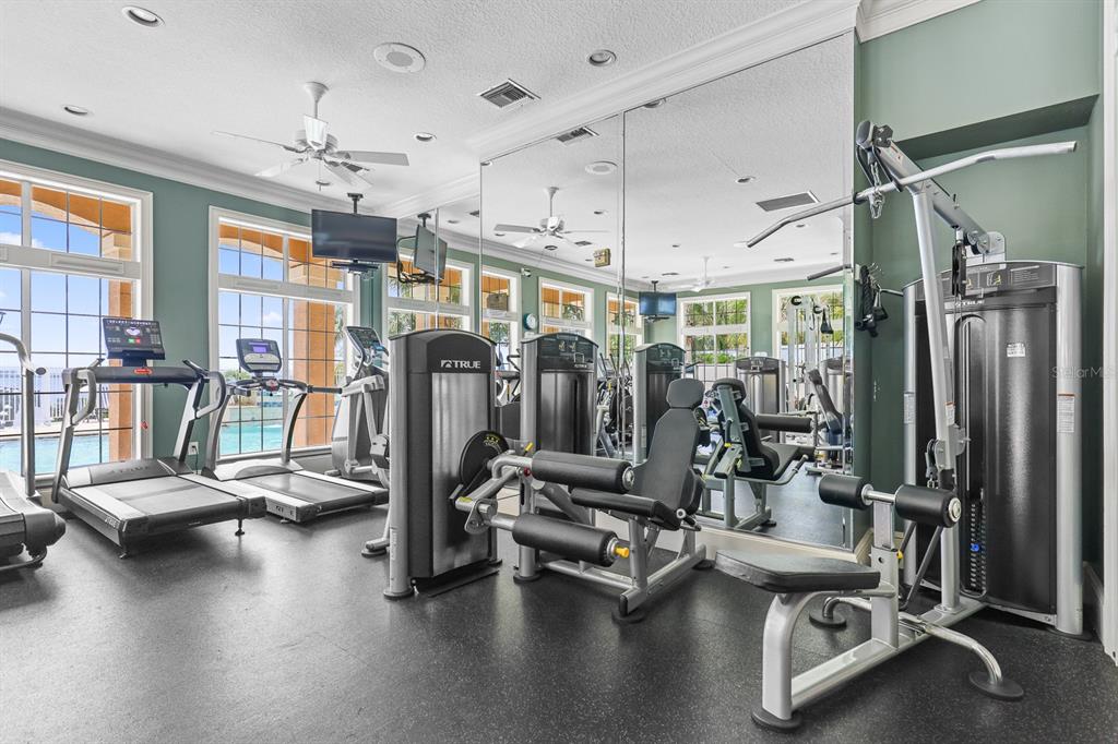 5302 Bay Club Circle Tampa, FL 33607 - Photo 40 of 43