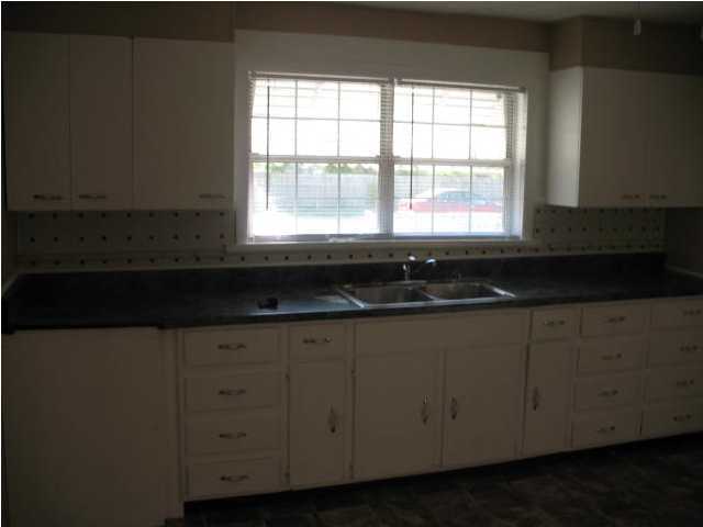 5526 Clemons Road East Ridge, TN 37412 - Photo 3 of 5 Additional Photo