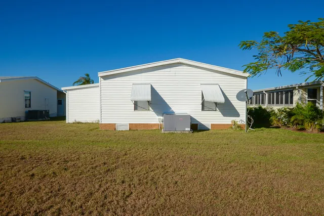 $104,900 | 522 Hemingway Terrace, Fort Pierce, FL 34982