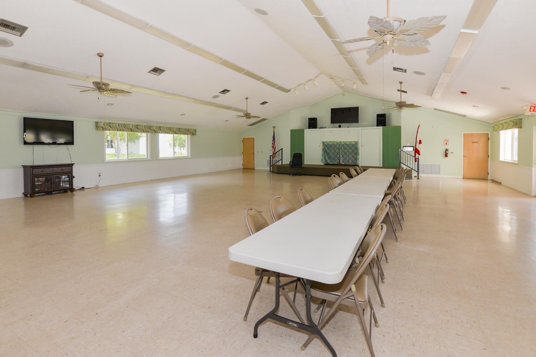 522 Hemingway Terrace Fort Pierce, FL 34982 - Photo 39 of 53 LR-4316