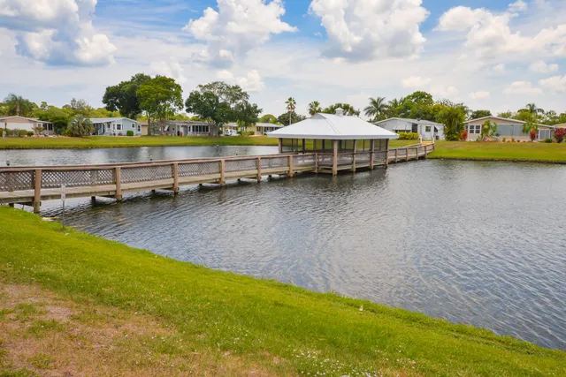 $104,900 | 522 Hemingway Terrace, Fort Pierce, FL 34982