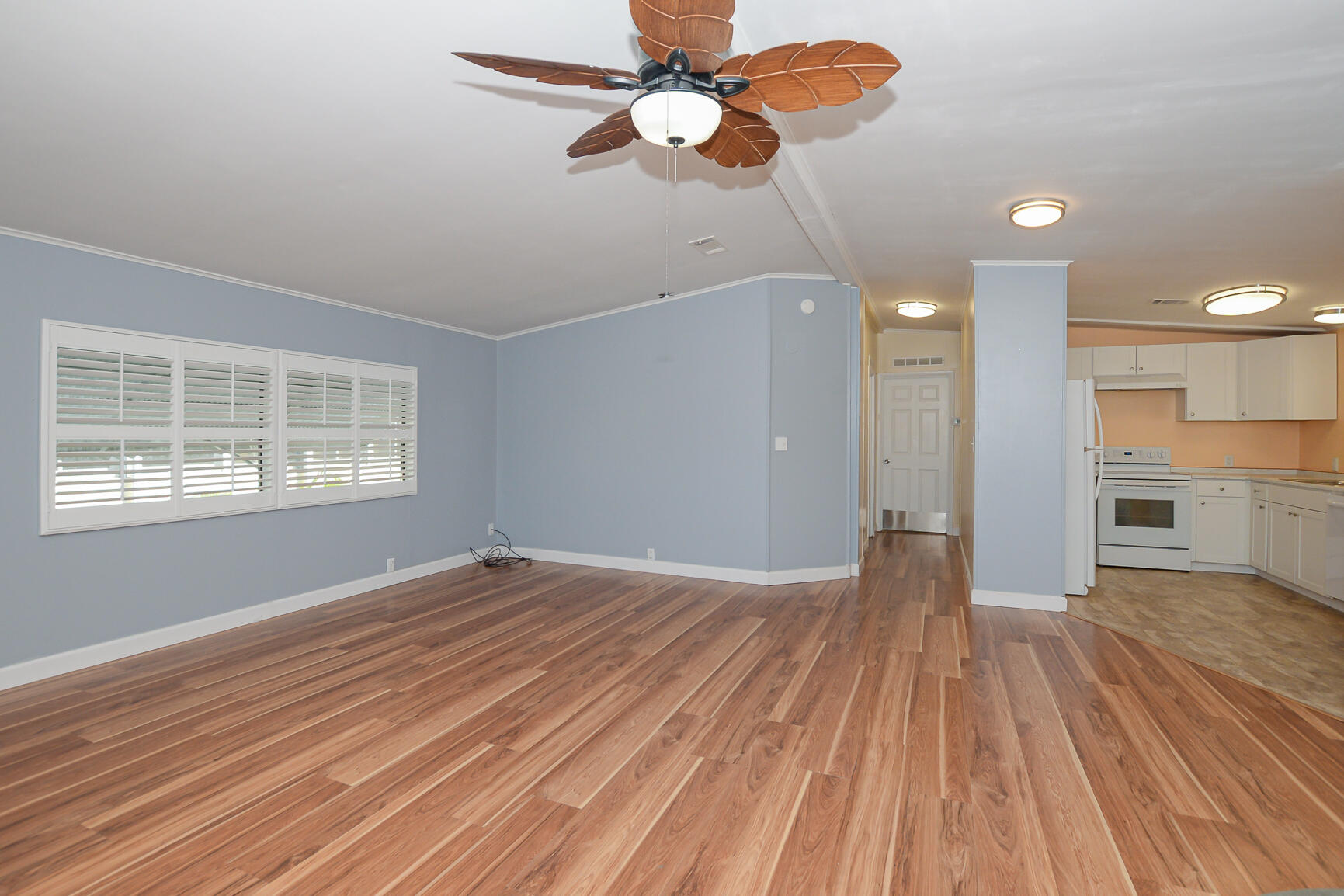 522 Hemingway Terrace Fort Pierce, FL 34982 - Photo 10 of 53 LR-0926