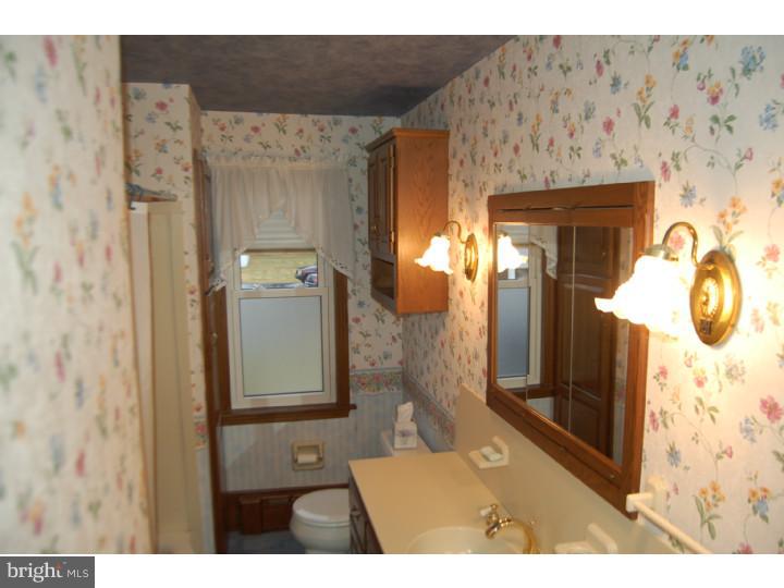 2067 Bergey Road Hatfield, PA 19440 - Photo 9 of 19 Gallery Image 9