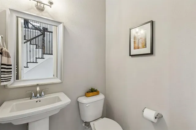 $4,500 | 2160 Tumblegrass Road, Frisco, TX 75033