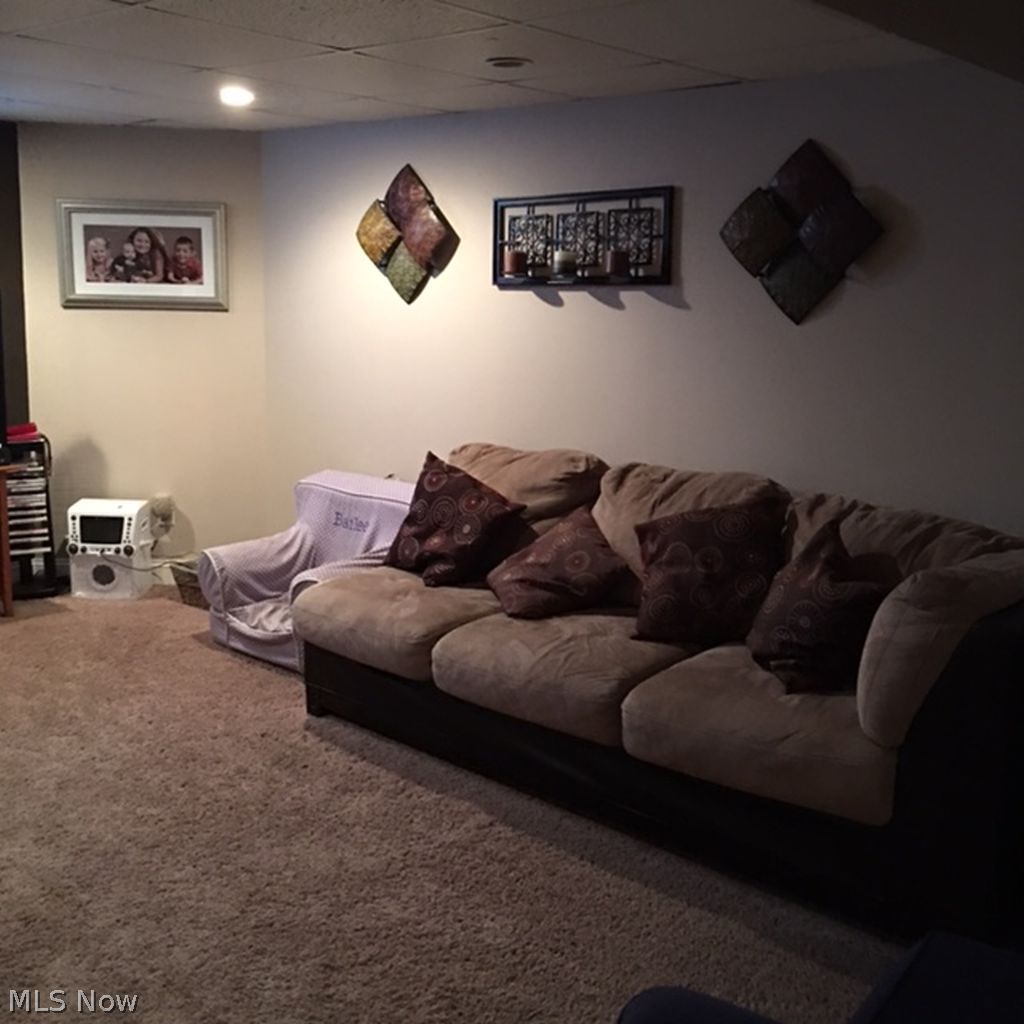 65 15th Street Wellsburg, WV 26070 - Photo 25 of 35