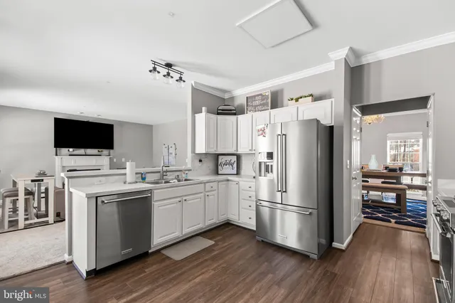 $565,000 | 10571 Sourwood Avenue, Waldorf, MD 20603