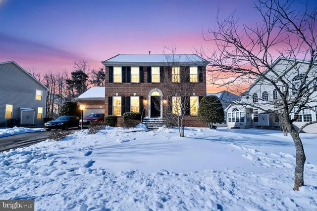 $565,000 | 10571 Sourwood Avenue, Waldorf, MD 20603