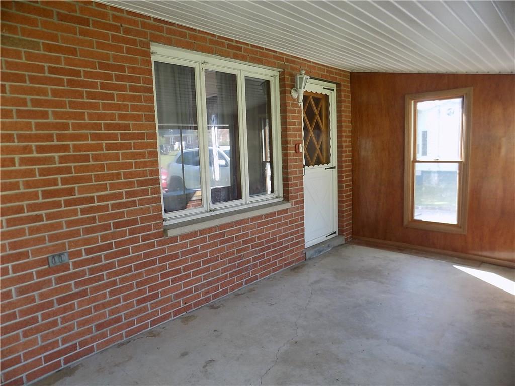 14 Bradley Road Jackson Center, PA 16133 - Photo 3 of 25