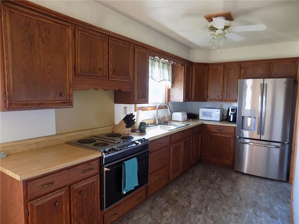 14 Bradley Road Jackson Center, PA 16133 - Photo 7 of 25