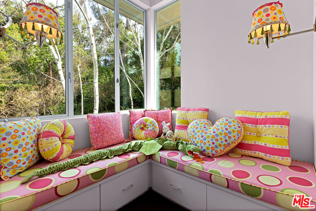 3114 Streamview Lane Studio City, CA 91604 - Photo 23 of 75 a living room filled with furniture and a couch