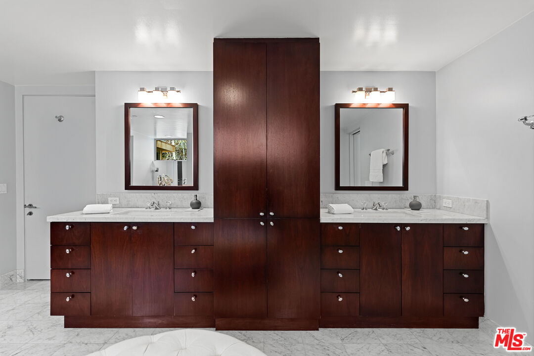 3114 Streamview Lane Studio City, CA 91604 - Photo 31 of 75