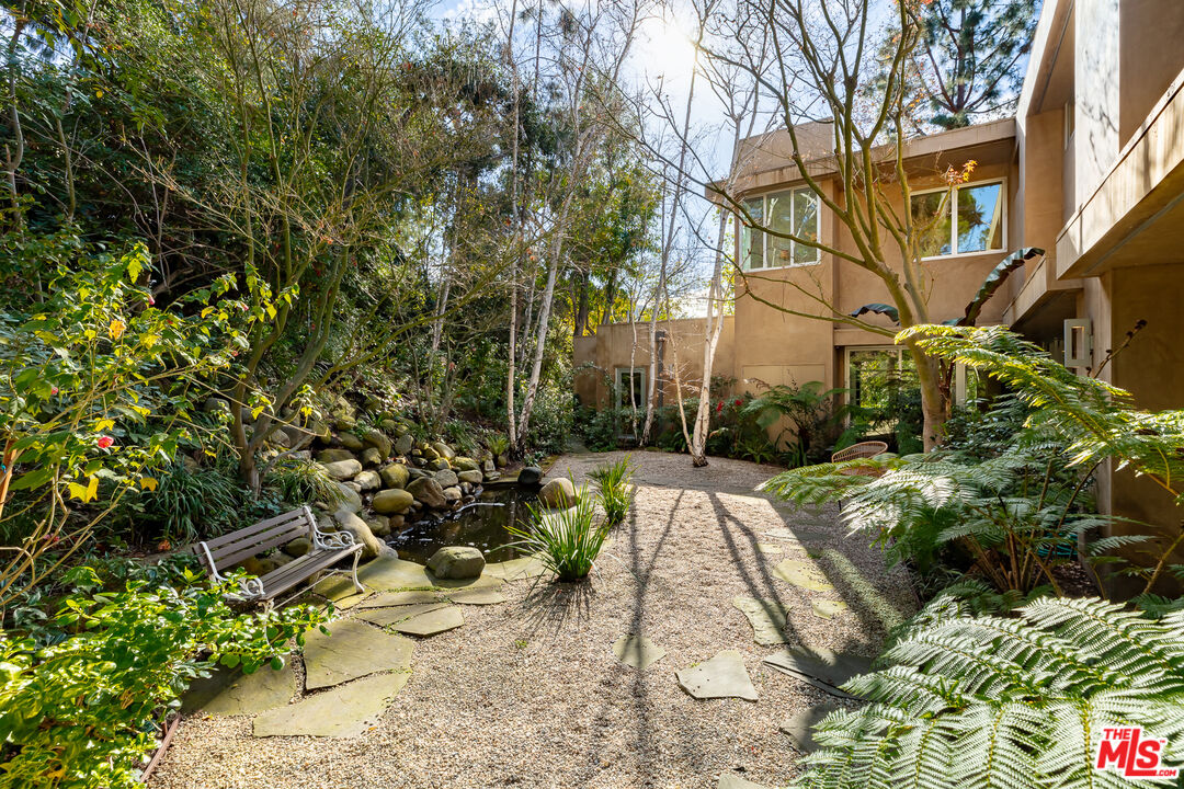 3114 Streamview Lane Studio City, CA 91604 - Photo 34 of 75