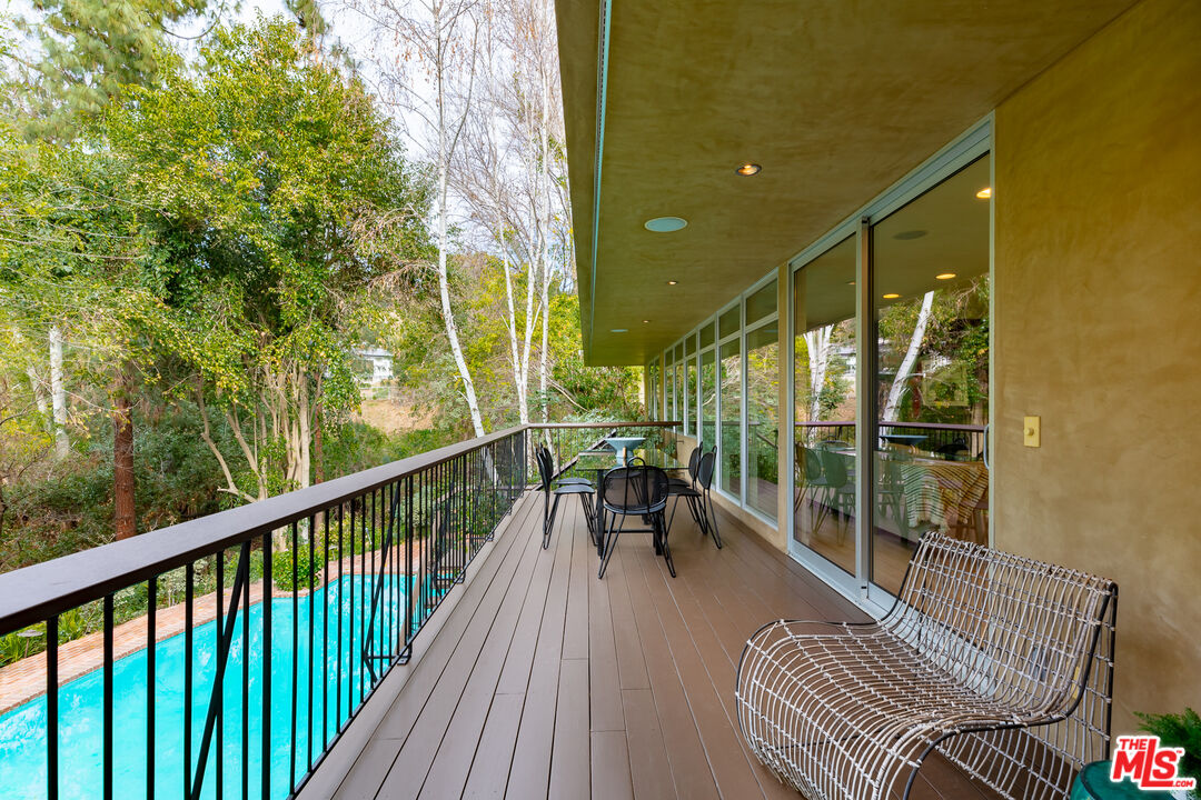 3114 Streamview Lane Studio City, CA 91604 - Photo 42 of 75