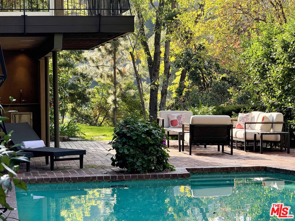 3114 Streamview Lane Studio City, CA 91604 - Photo 50 of 75