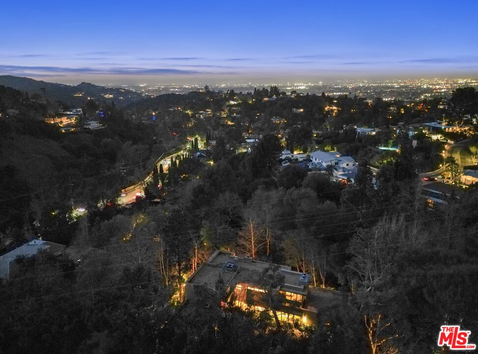 3114 Streamview Lane Studio City, CA 91604 - Photo 71 of 75