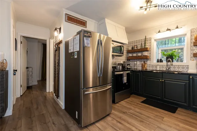 $439,900 | 216 Saddle Lane, Deep Gap, NC 28618