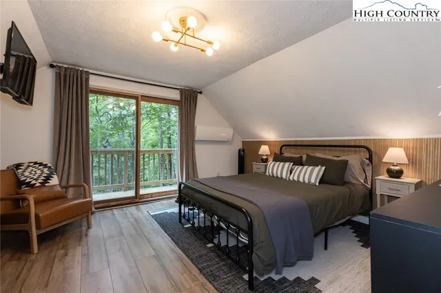 $439,900 | 216 Saddle Lane, Deep Gap, NC 28618