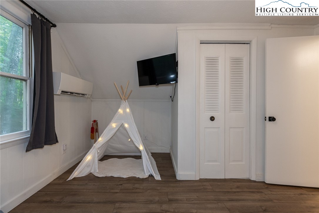 216 Saddle Lane Deep Gap, NC 28618 - Photo 28 of 50