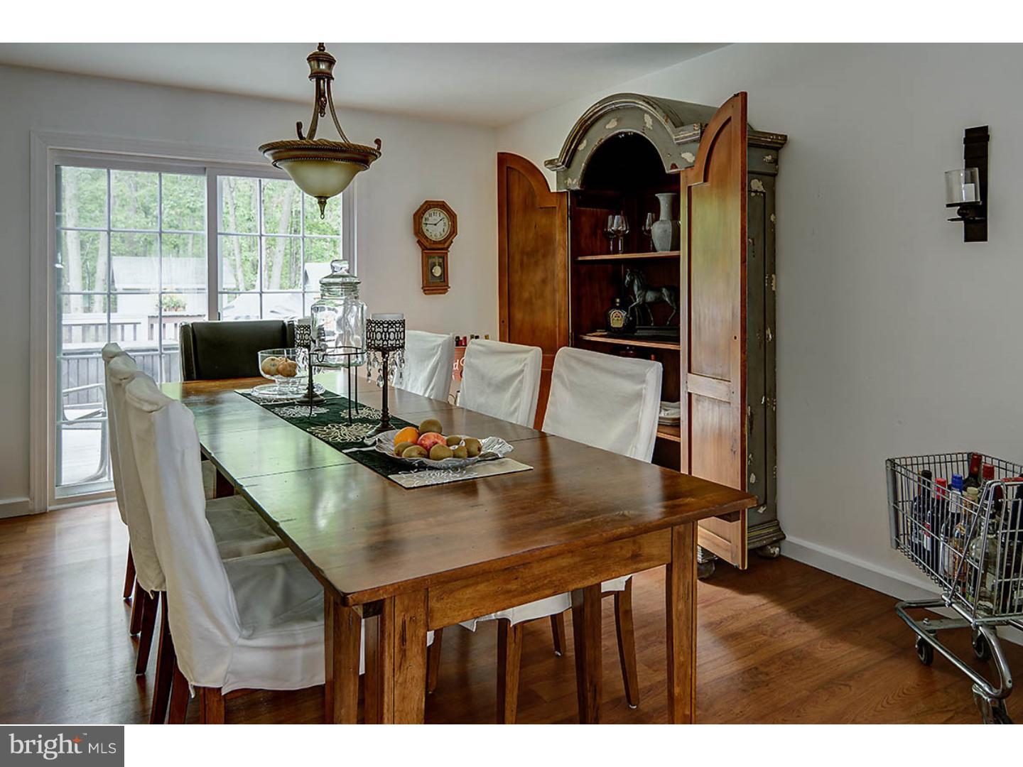 21 Gate Road Tabernacle, NJ 08088 - Photo 8 of 25 Dining Room