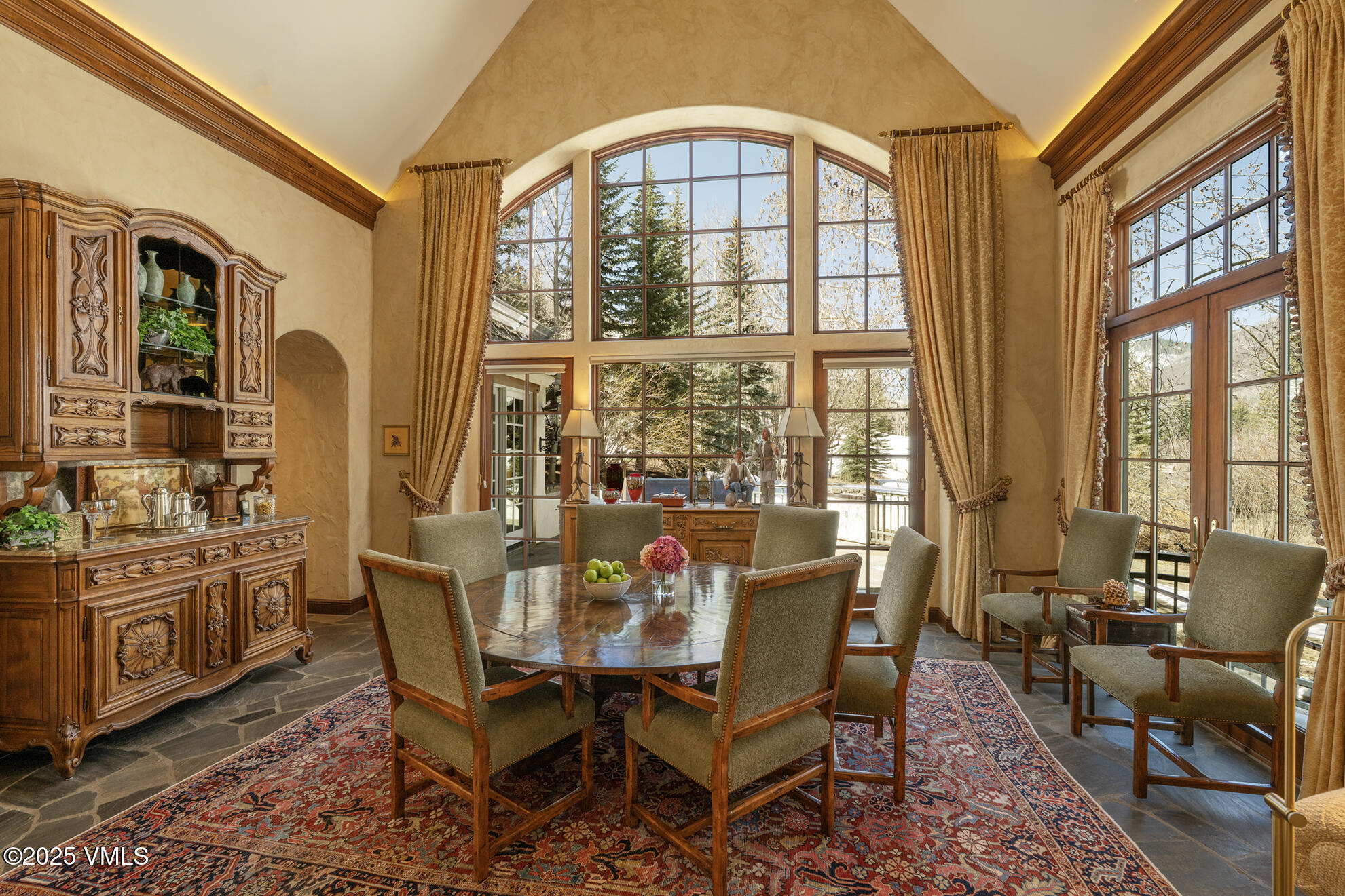 443 Beaver Dam Road Vail, CO 81657 - Photo 11 of 36 SFB_3595