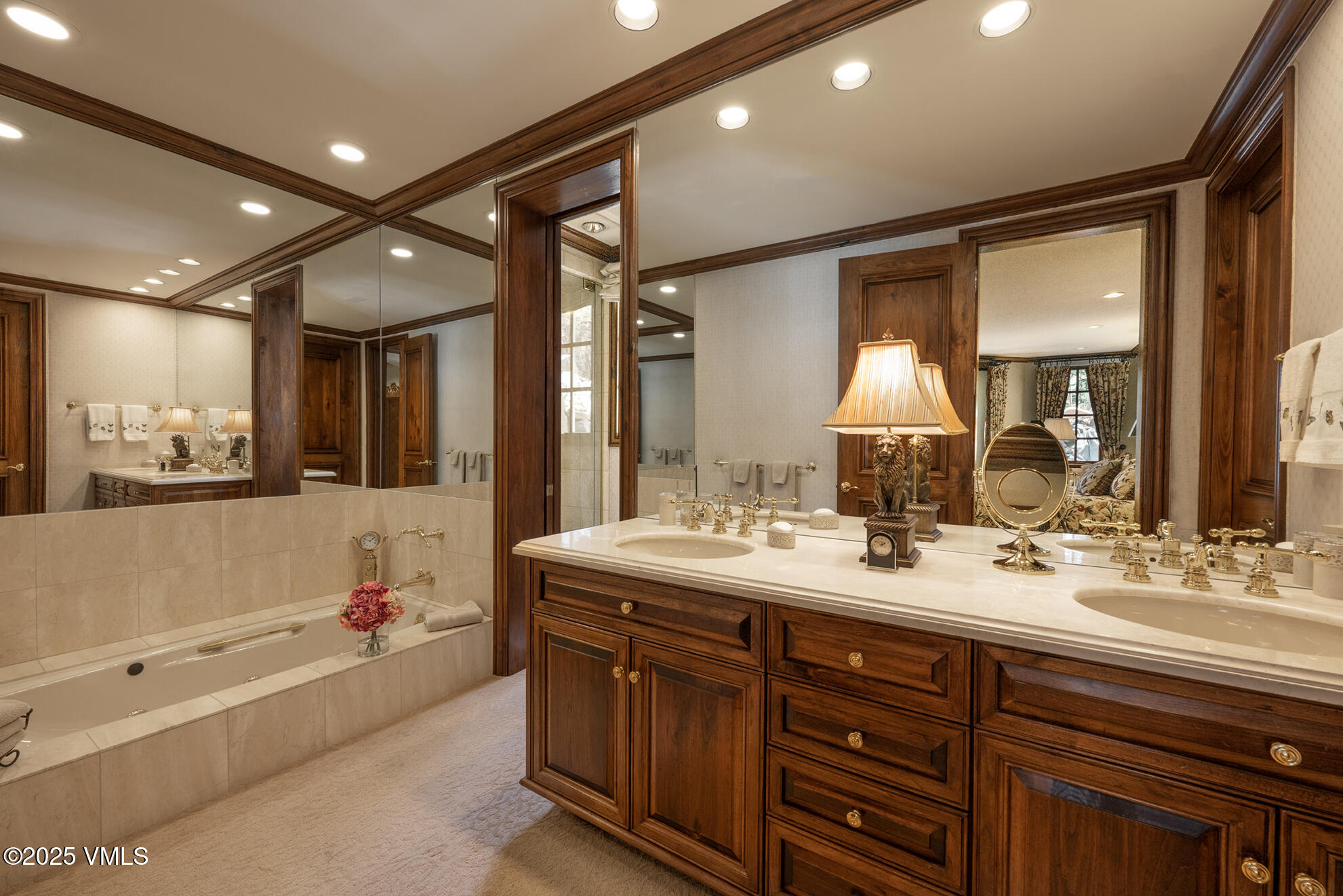 443 Beaver Dam Road Vail, CO 81657 - Photo 30 of 36 SFB_3887
