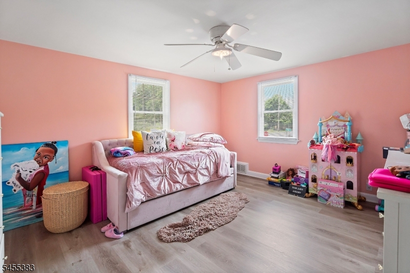 1637 Amwell Road Somerset, NJ 08873 - Photo 12 of 15 Gallery Image 12